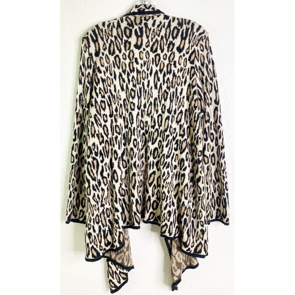 Cupid Woman Sz 1X Leopard Waterfall Cardigan Soft GUC - Picture 3 of 5